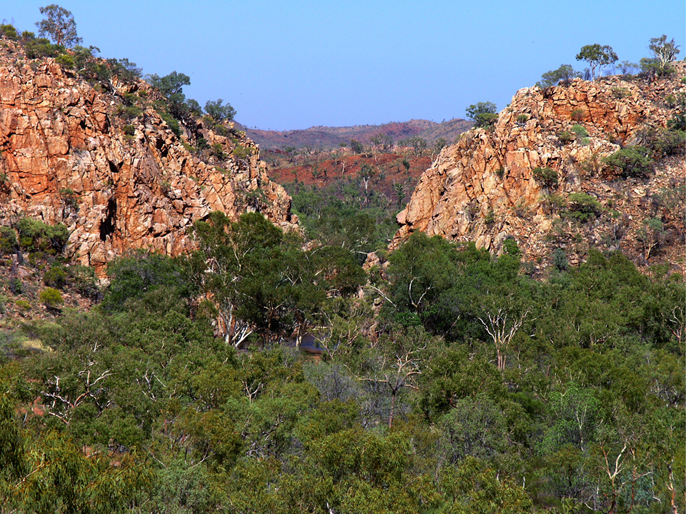 A WALK IN THE YAMAMILLA HILLS 1, QUEENSLAND NORTH WEST HIGHLANDS